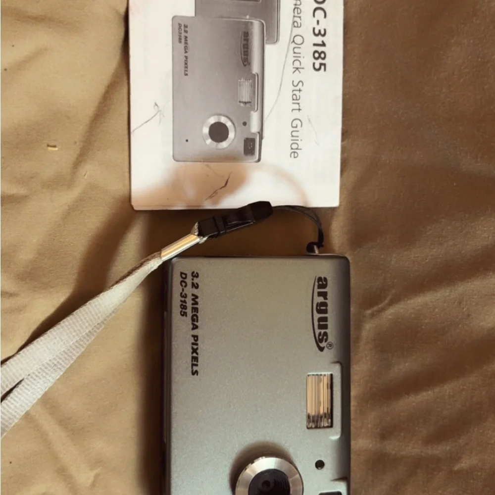 Argus DC-3185 3.2MP Digital Camera - Silver